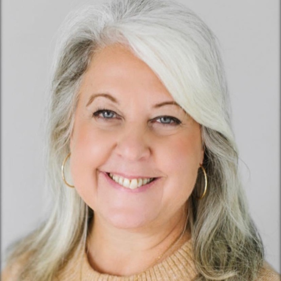 Meet your Posher, Maryann - Picture 1 of 1